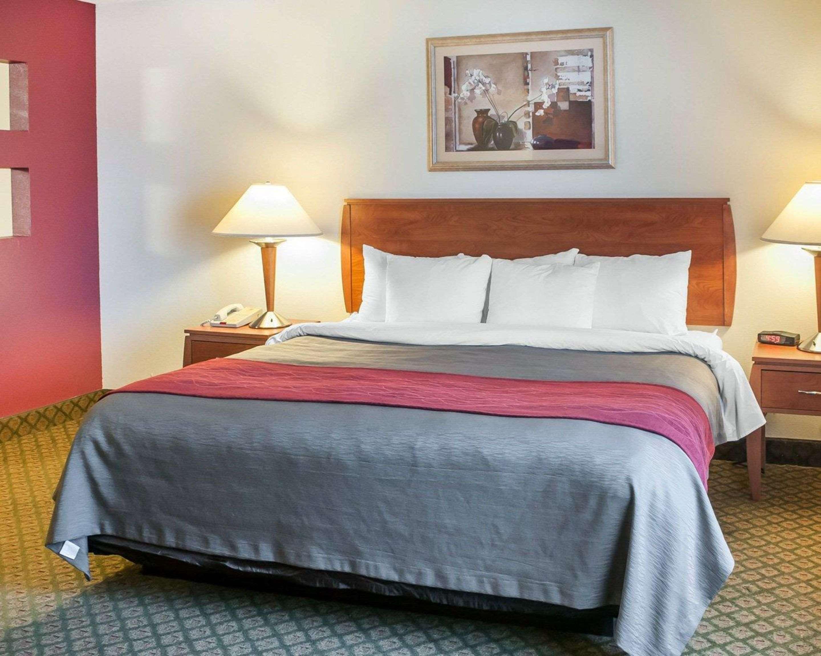 Hotel Comfort & 3*