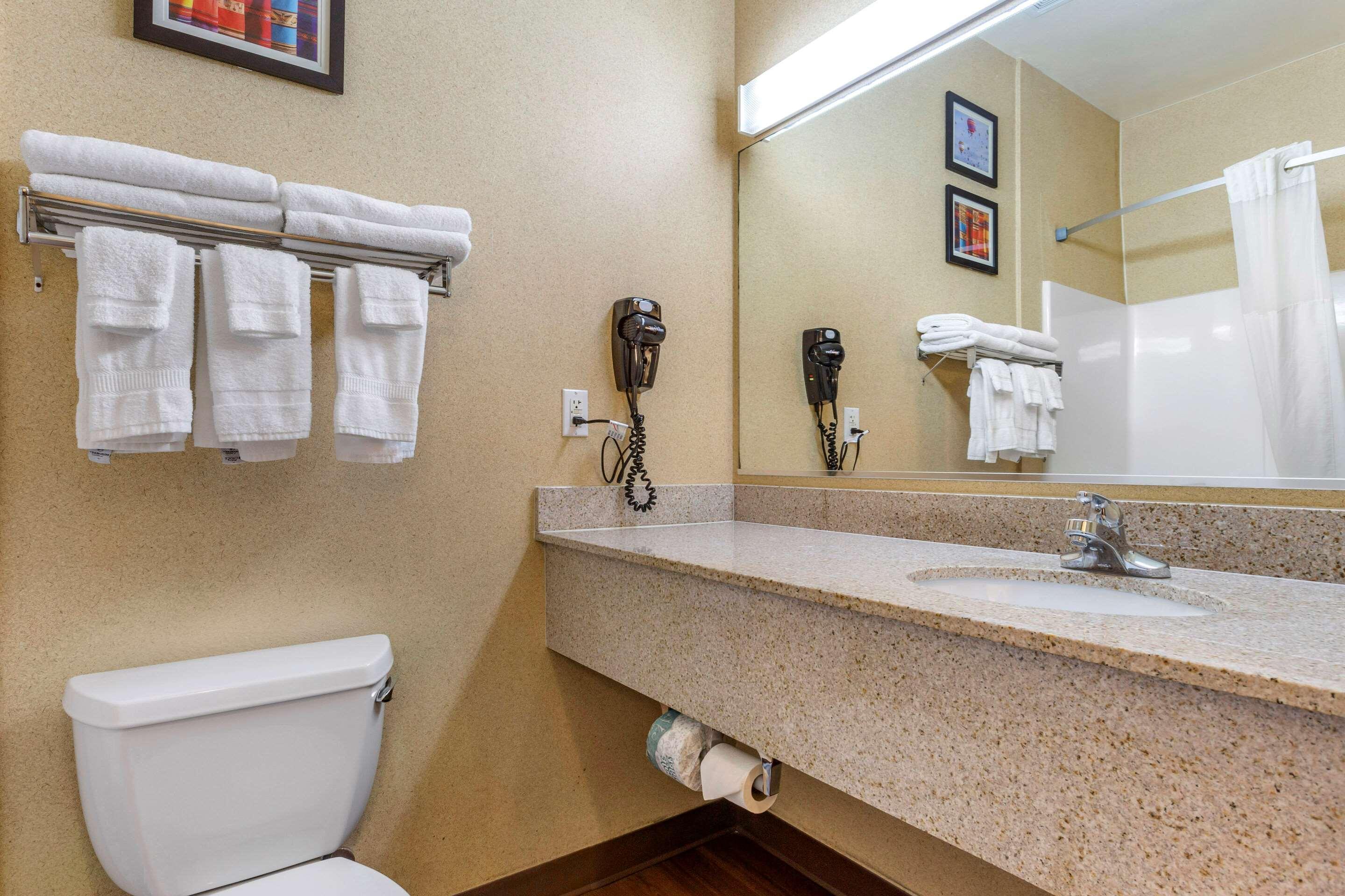 Hotel Comfort & Socorro