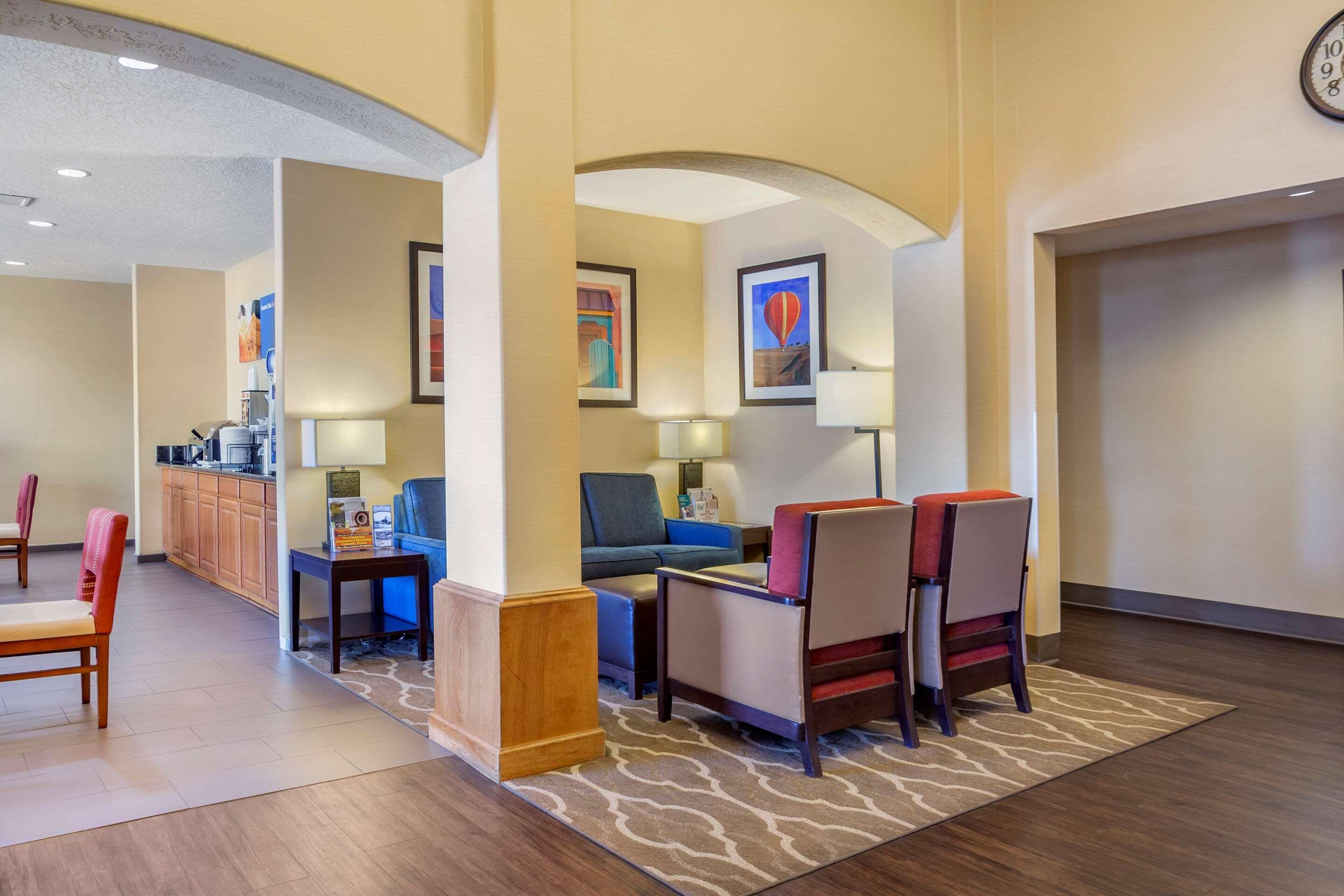 Comfort & Hotel 3*