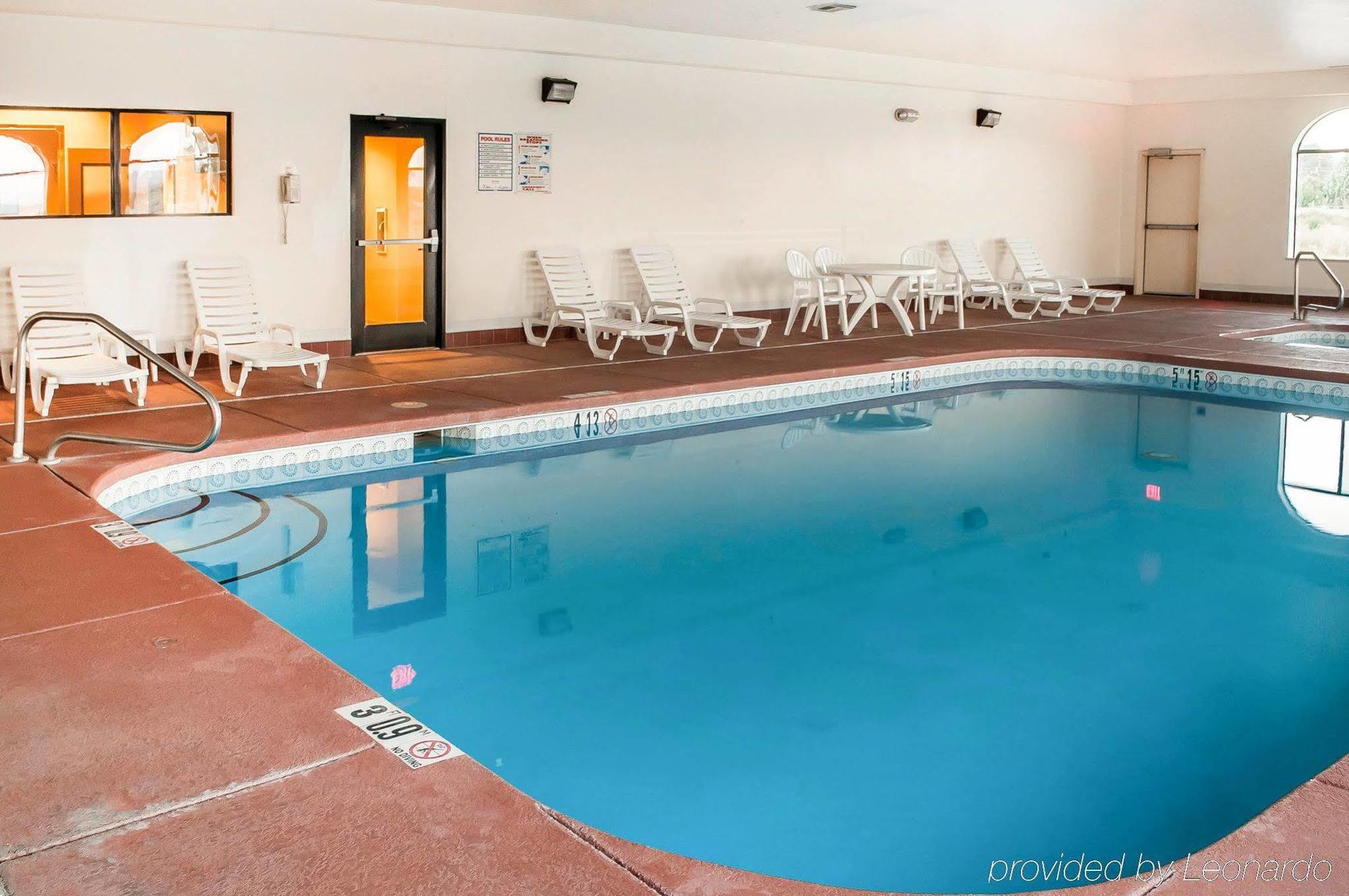 Hotel Comfort & 3*