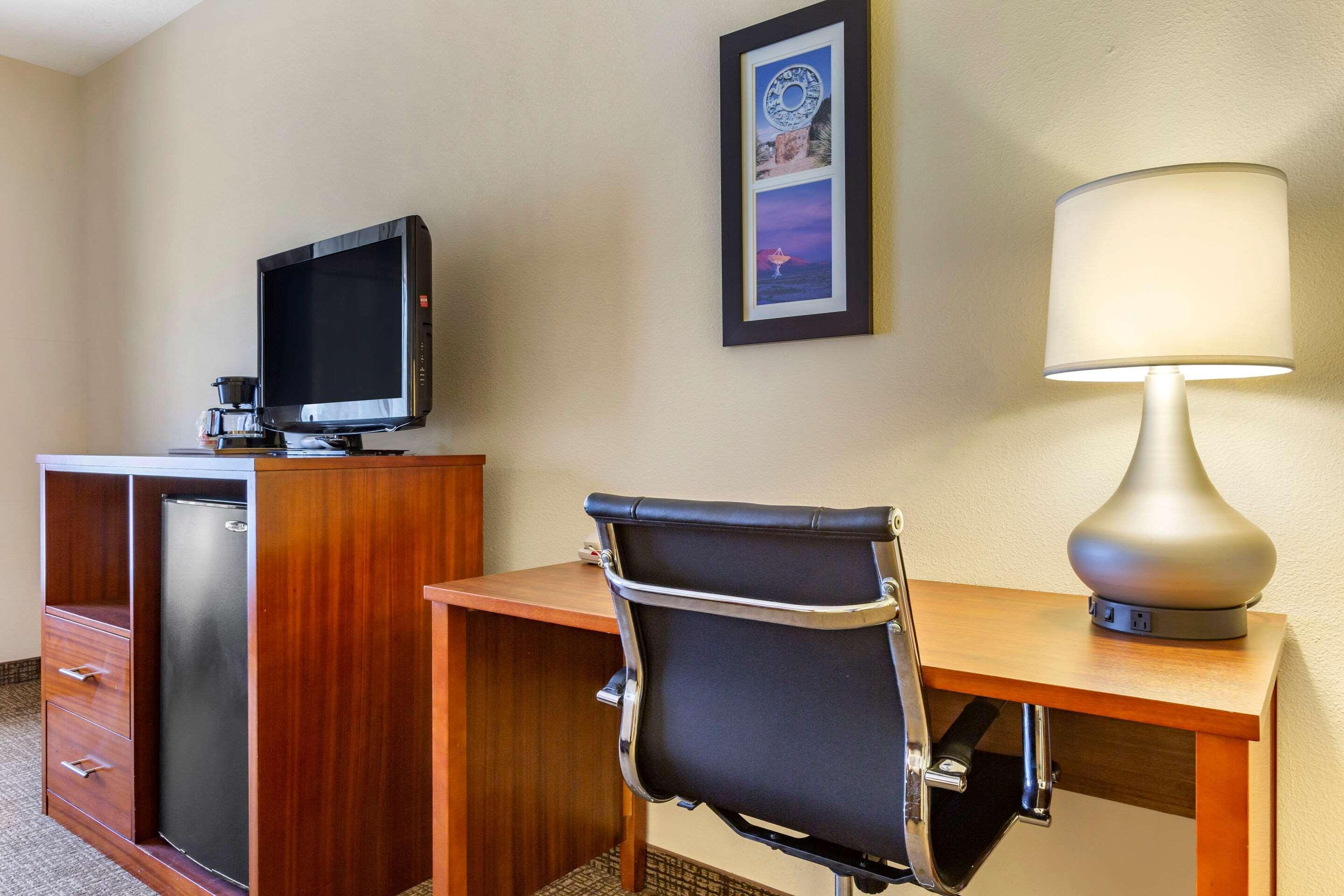 Hotel Comfort &